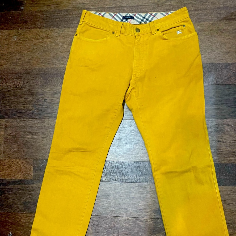Original Burberry mustard gold denim jean . Vintage